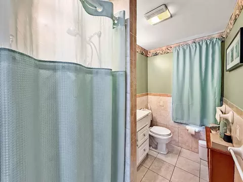 Bath - 28 Ferry St, Everett, MA 02149 photo 1 of 4