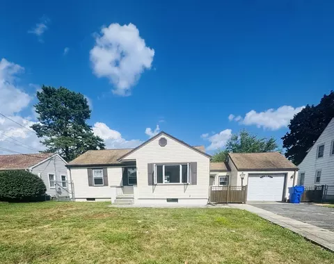 Exterior - 47 Redden Rd, Springfield, MA 01119 photo 2 of 5