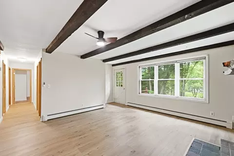 Living - 71 Warren Road Rd, Townsend, MA 01469 photo 2 of 2