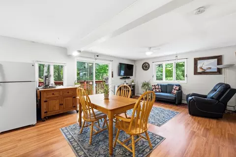 Dining - 71 Warren Road Rd, Townsend, MA 01469 photo 3 of 3