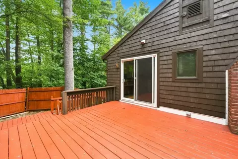 Exterior - 71 Warren Road Rd, Townsend, MA 01469 photo 4 of 11