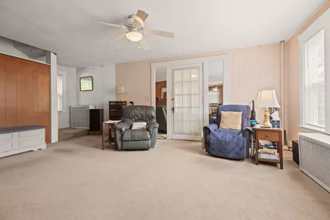 Living - 15 Willow St, Reading, MA 01867 photo 2 of 4