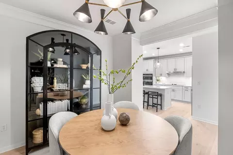 Dining - 399 Neponset #409, Canton, MA 02021 photo 1 of 2