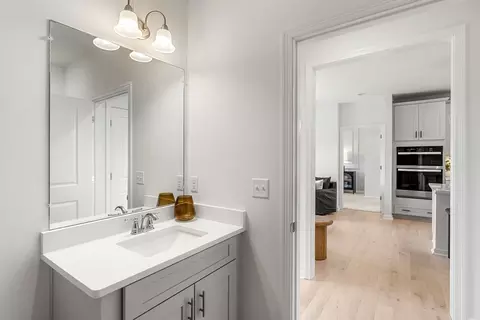 Entry Way - 399 Neponset #409, Canton, MA 02021 photo 2 of 2