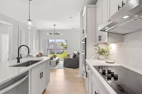 Kitchen - 399 Neponset #409, Canton, MA 02021 photo 2 of 6
