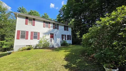 Exterior - 2 Greenleaf Dr, Exeter, NH 03833 photo 1 of 7