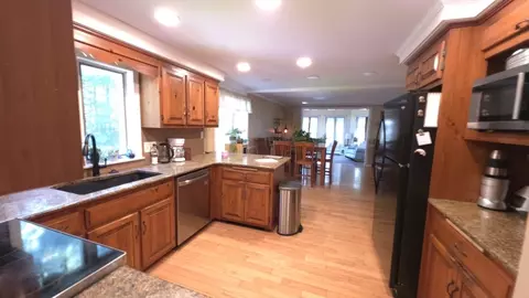 Kitchen - 2 Greenleaf Dr, Exeter, NH 03833 photo 3 of 3