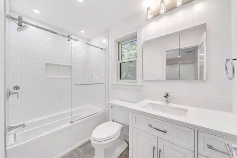 Bath - 311 Dedham Ave, Needham, MA 02492 photo 4 of 8