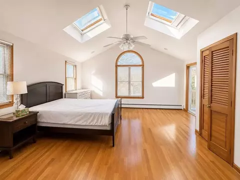 8 Grace Rd, Woburn, MA 01801