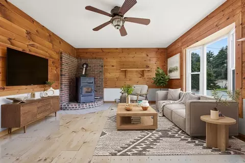Living - 125 Glendale Cir, Ware, MA 01082 photo 1 of 1