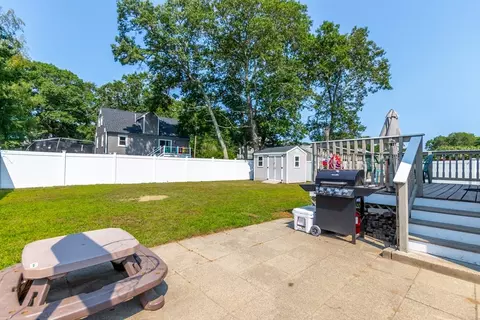 Exterior - 4 Standish Ave, Wareham, MA 02538 photo 7 of 8
