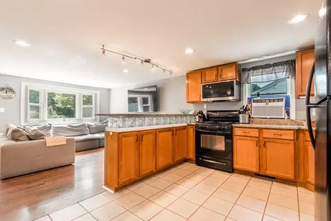 Kitchen - 4 Standish Ave, Wareham, MA 02538 photo 1 of 4