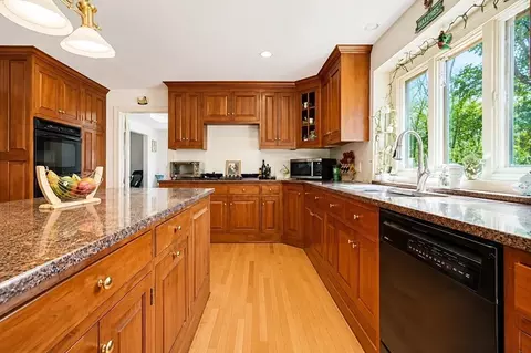 Kitchen - 107 Mill St, Franklin, MA 02038 photo 3 of 3