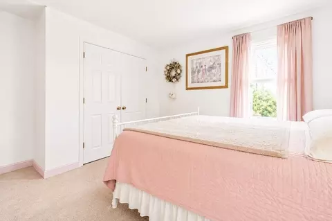 Bedroom - 107 Mill St, Franklin, MA 02038 photo 3 of 3