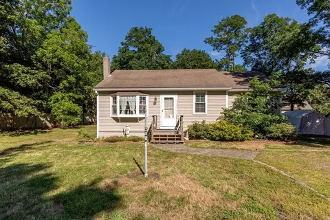 5 Freight House, Sagamore, MA 02561