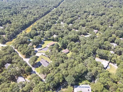 View/Area - 23 Prudence Ln, Cotuit, MA 02635 photo 4 of 5