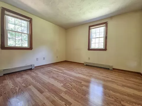 Bedroom - 23 Prudence Ln, Cotuit, MA 02635 photo 5 of 8