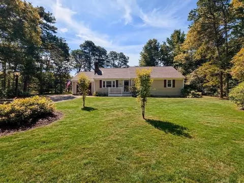 Exterior - 23 Prudence Ln, Cotuit, MA 02635 photo 3 of 9