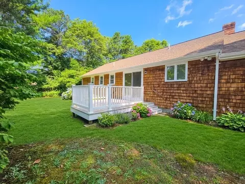 Exterior - 23 Prudence Ln, Cotuit, MA 02635 photo 7 of 9