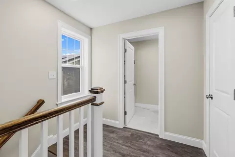 Entry Way - 1001 Bay St, Fall River, MA 02724 photo 1 of 5