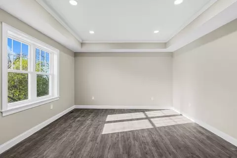 Living - 1001 Bay St, Fall River, MA 02724 photo 2 of 6
