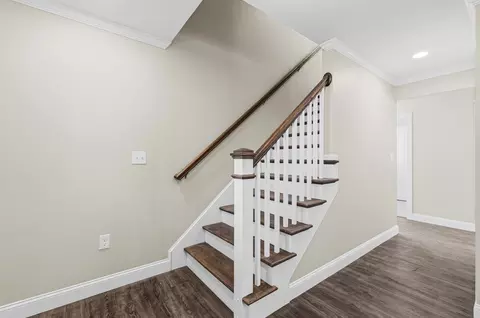 Entry Way - 1001 Bay St, Fall River, MA 02724 photo 4 of 5