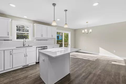 Kitchen - 1001 Bay St, Fall River, MA 02724 photo 6 of 6