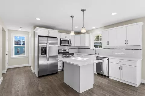 Kitchen - 1001 Bay St, Fall River, MA 02724 photo 5 of 6