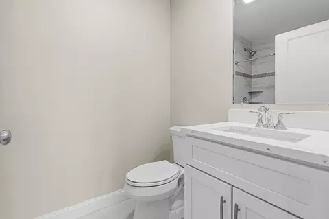 Bath - 989 Bay St, Fall River, MA 02724 photo 2 of 3
