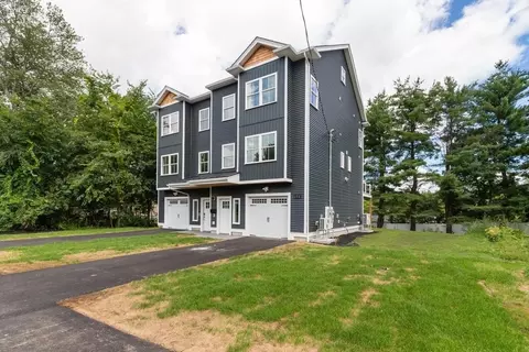 65 Dunstable Rd #A, Chelmsford, MA 01863