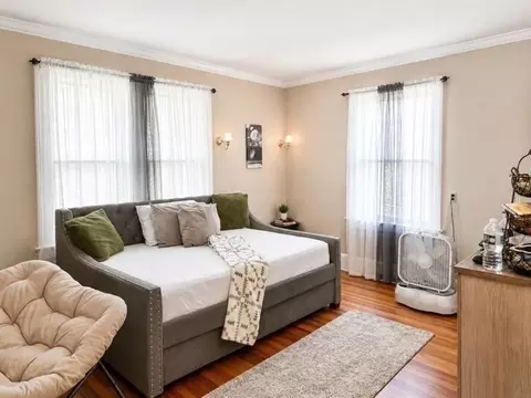 Bedroom - 86 Bowdoin St, Springfield, MA 01109 photo 1 of 7