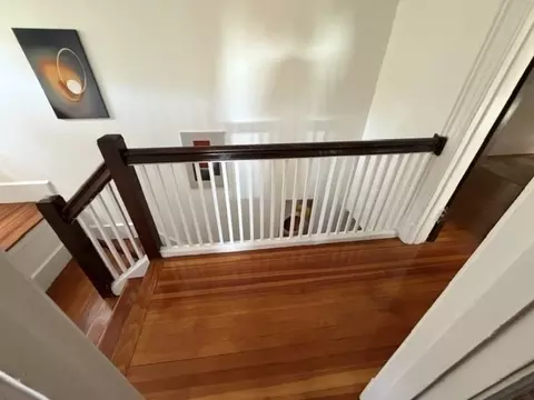 Entry Way - 86 Bowdoin St, Springfield, MA 01109 photo 6 of 8