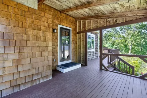 Exterior - 180 School St, Barnstable, MA 02563 photo 2 of 4