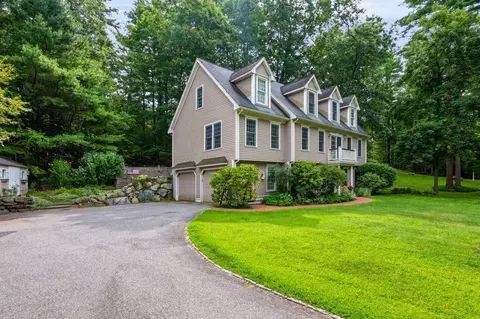 Exterior - 189 Dodge Rd, Rowley, MA 01969 photo 2 of 10