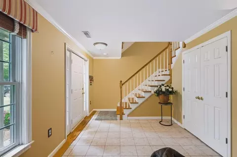 Entry Way - 189 Dodge Rd, Rowley, MA 01969 photo 5 of 5