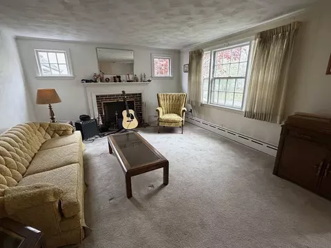 Living - 114 Parish Rd, Needham, MA 02494 photo 1 of 7