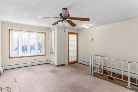 Living - 34 Everett St, Fall River, MA 02723 photo 4 of 6