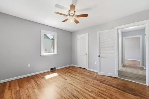 Bedroom - 78 Wollaston St, Springfield, MA 01119 photo 2 of 5