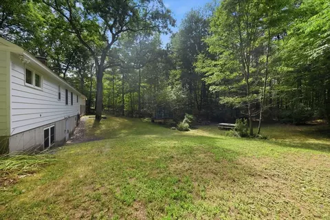 Exterior - 81 Warren Rd, Townsend, MA 01469 photo 5 of 7
