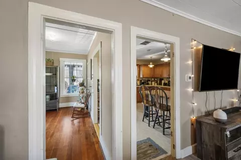 Entry Way - 2271 Main St, Warren, MA 01092 photo 2 of 6