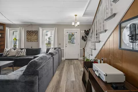 Entry Way - 2271 Main St, Warren, MA 01092 photo 1 of 6