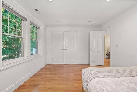 Bedroom - 37-39 Beaconsfield Rd, Brookline, MA 02445 photo 2 of 6