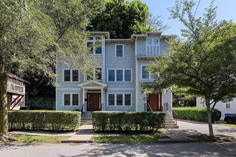 Exterior - 37-39 Beaconsfield Rd, Brookline, MA 02445 photo 2 of 8