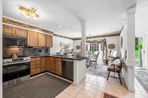 Kitchen - 12 Windpath E #12, West Springfield, MA 01089 photo 4 of 4