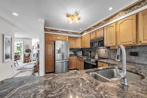 Kitchen - 12 Windpath E #12, West Springfield, MA 01089 photo 3 of 4