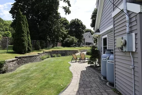 Exterior - 129 Burley St, Danvers, MA 01923 photo 3 of 3