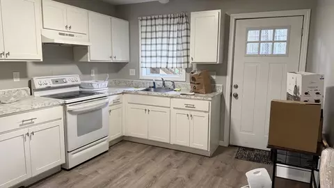 Kitchen - 174 Locust St, Springfield, MA 01108 photo 6 of 6