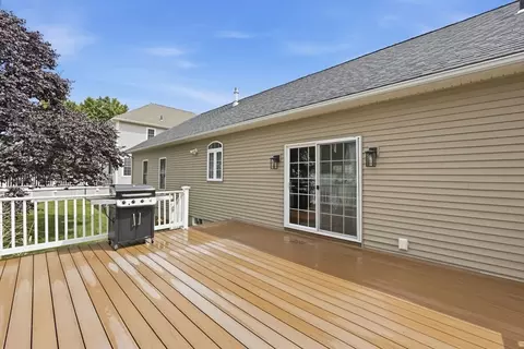 154 Mayflower Ave, Chicopee, MA 01013 photo 29