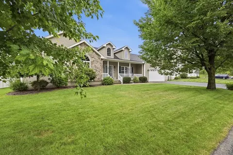 154 Mayflower Ave, Chicopee, MA 01013 photo 3