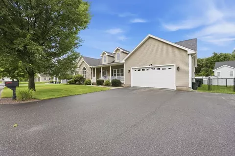 154 Mayflower Ave, Chicopee, MA 01013 photo 4